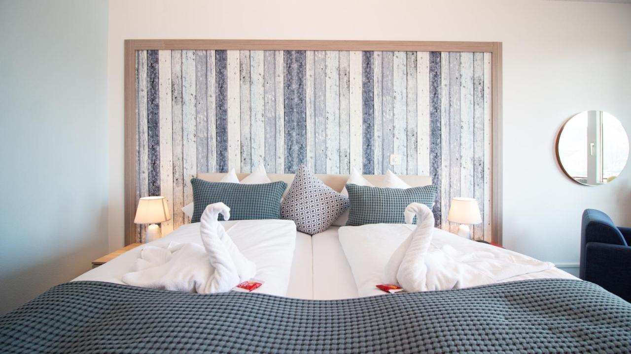 Park - Hotel Inseli Romanshorn Bagian luar foto
