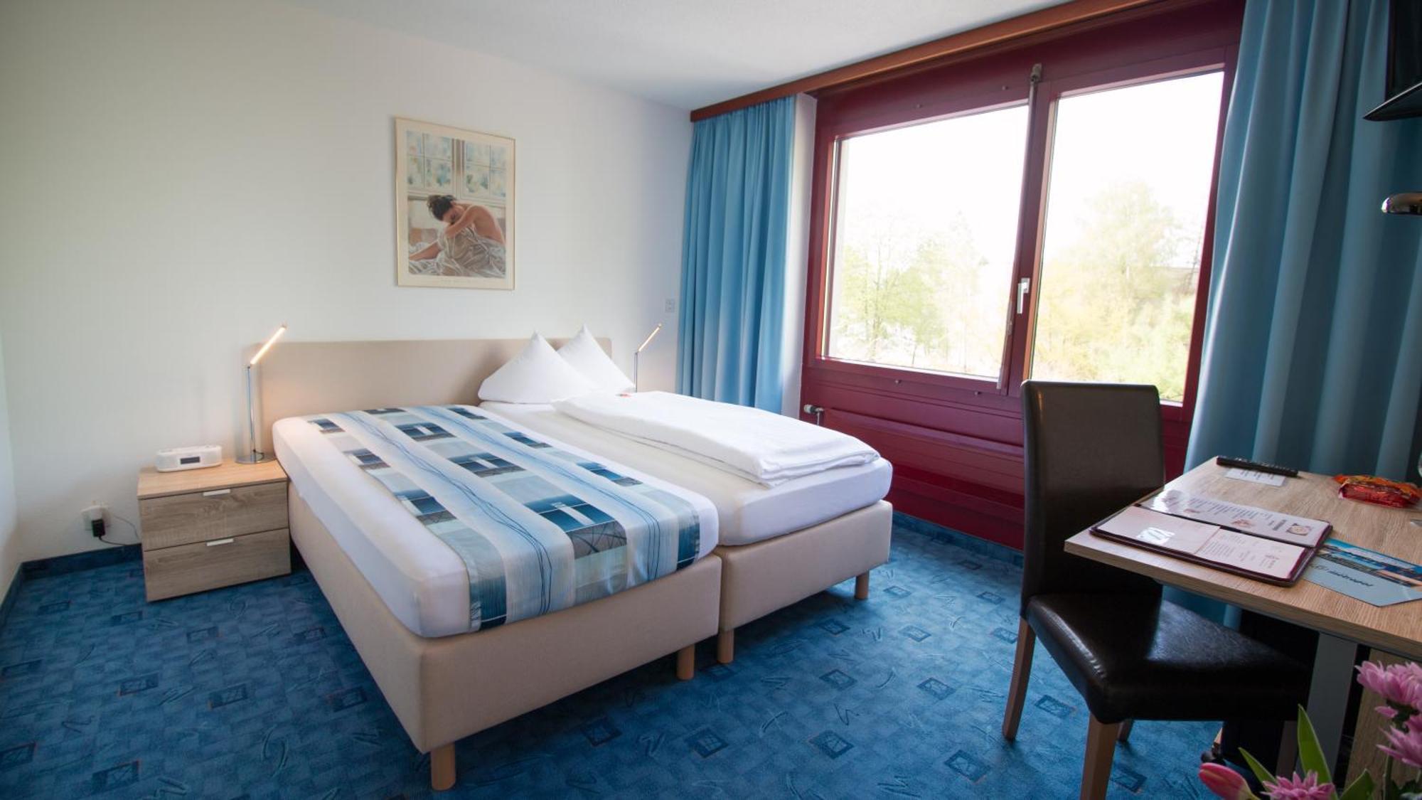 Park - Hotel Inseli Romanshorn Ruang foto